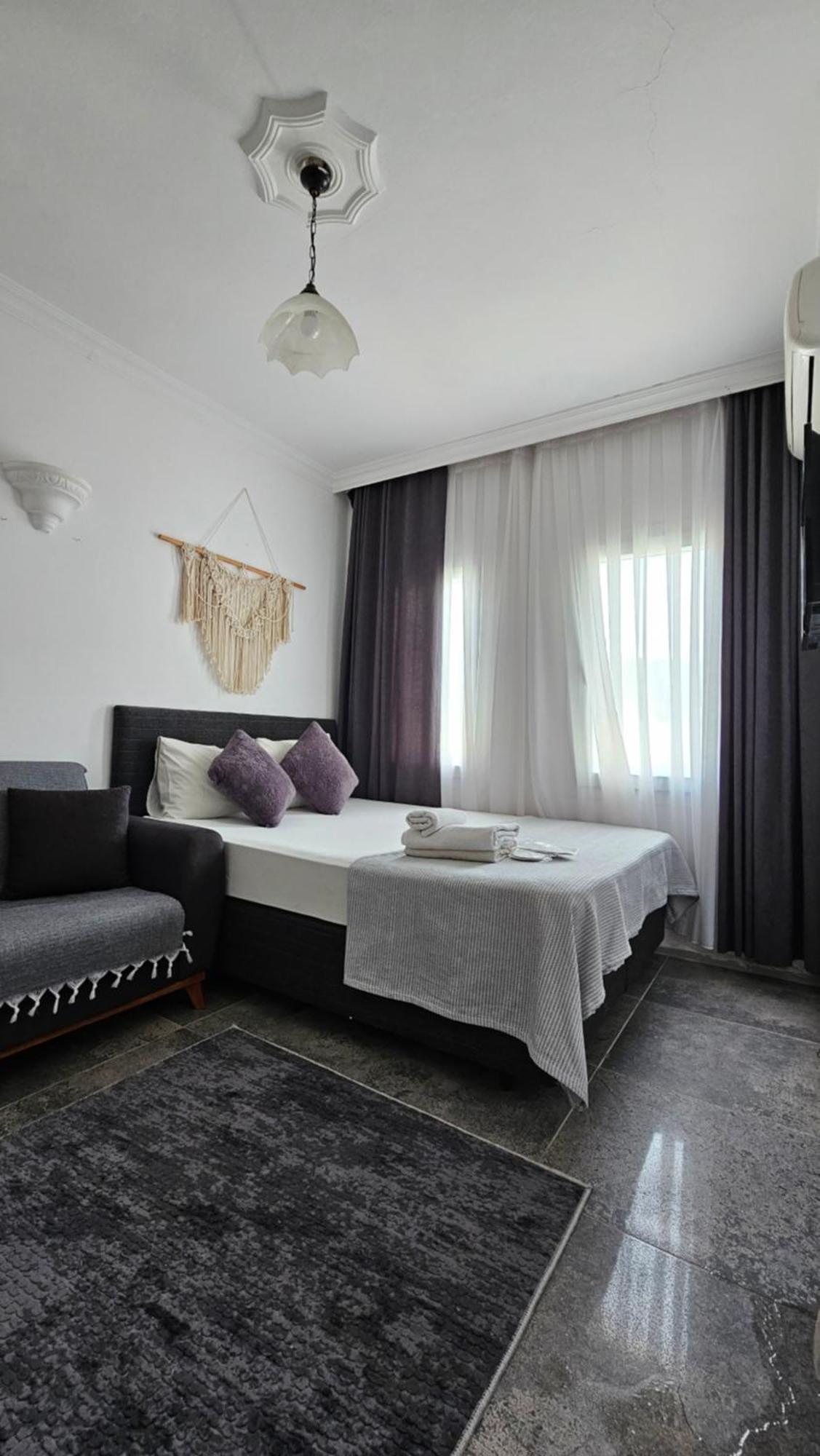 Merkez Kumsal Pansiyon Bodrum Luaran gambar